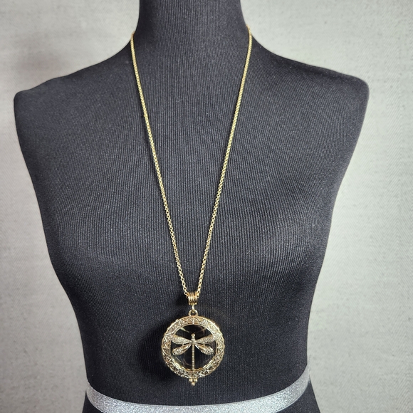 no brand Jewelry - Vintage Style New Gold Tone Dragonfly Magnifying Glass Pendant 31" Necklace